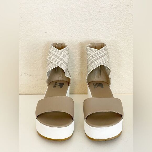 Sorel Cameron Flatform Ankle Strap Sandals in Taupe. 9.5 - Picture 6 of 13